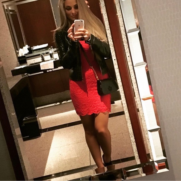 Women’s black lace H&M dress - Picture 3 of 3